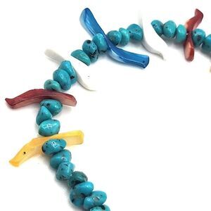 Native Bird Totem Bracelet Turqoise Dyed Shell 6.75in